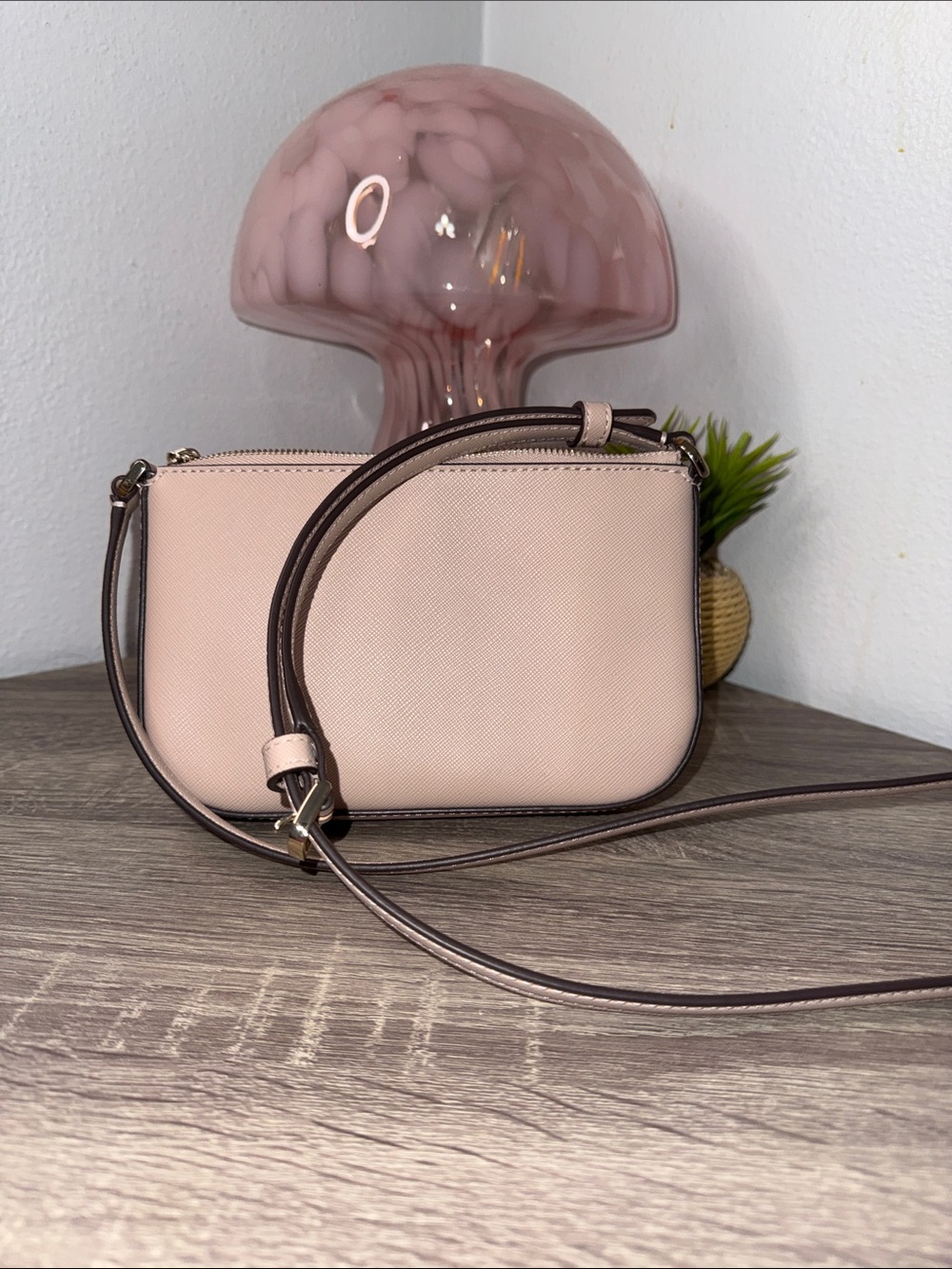Kate Spade Schuyler Small Crossbody - Picture 3 of 7